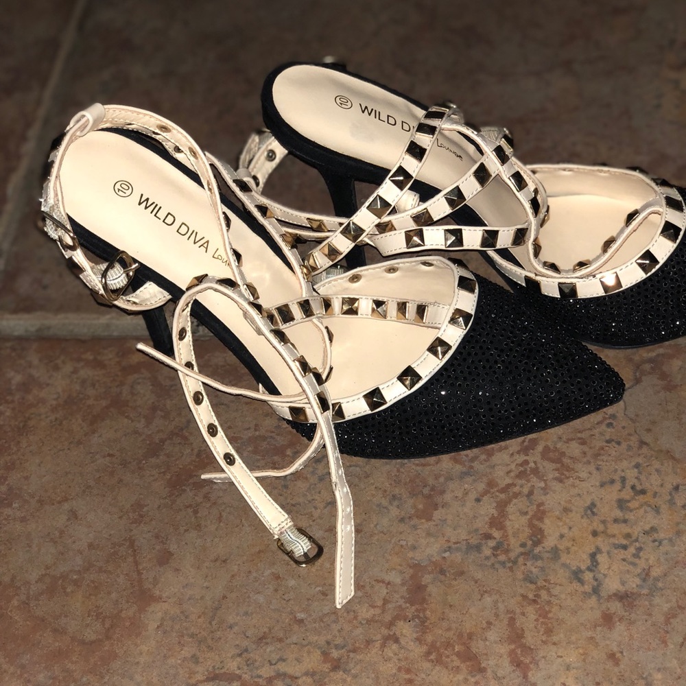 Black heels with studs